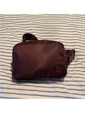 Unbranded Men's Compact Burgundy Crossbody Bag